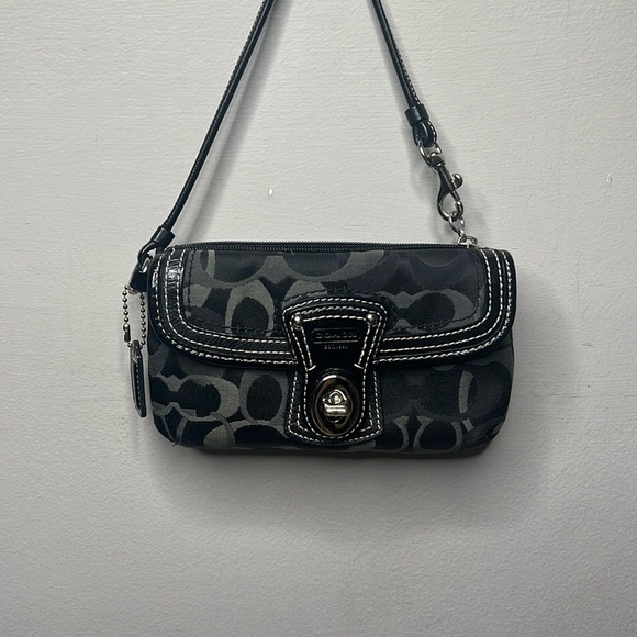 Coach Canvas Logo Black Charcoal Gray Large Wristlet Bag - Picture 3 of 10